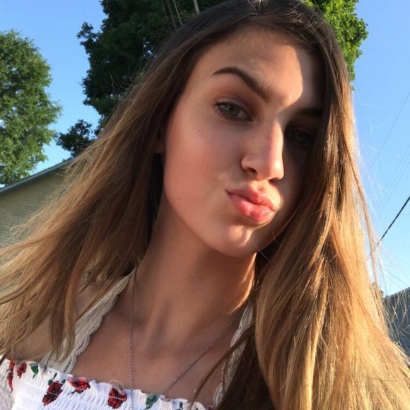 Meet your Posher, Joey - Picture 1 of 1